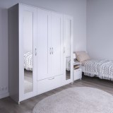 item-3b84c0c406/00000084-673d1d75a956